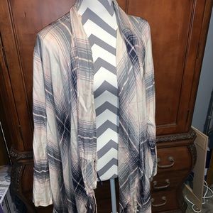 Altar’d State Plaid Fringe Wrap Kimono L